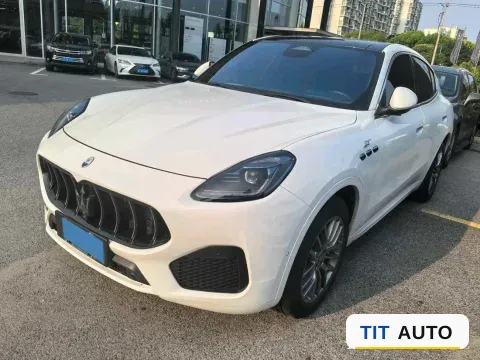 2022 Maserati Levante