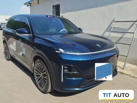 2025 Deepal S09 4