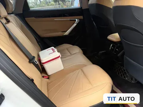 2023 Geely StarRay 5