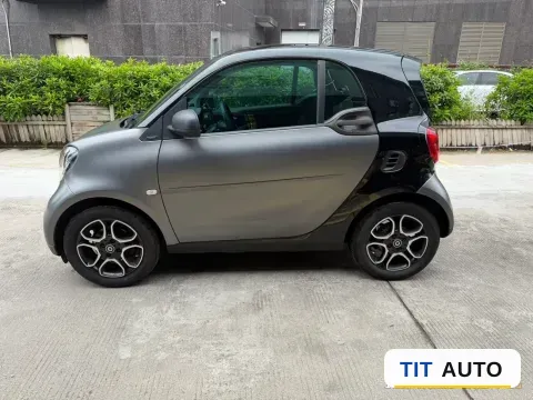 2019 Smart smart fortwo 4