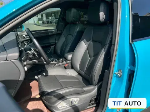 2022 Porsche Macan 8