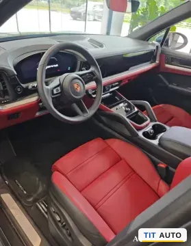 2025 Porsche Cayenne 4
