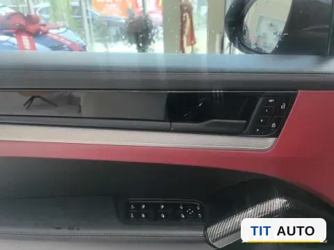 2024 Porsche Cayenne 6