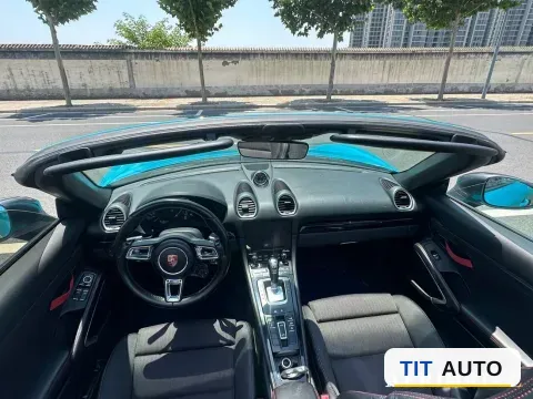 2019 Porsche 718 7