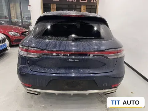 2018 Porsche Macan 8