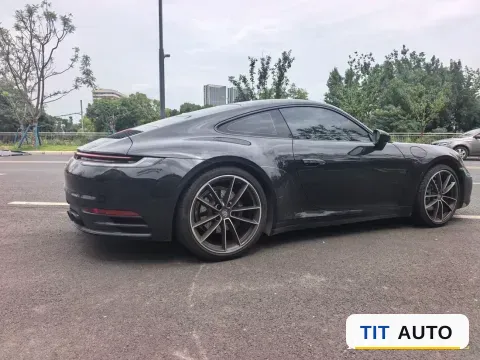 2020 Porsche 911 2
