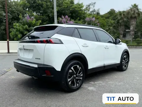 2022 Peugeot 2008 9