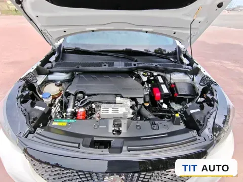 2022 Peugeot 2008 16