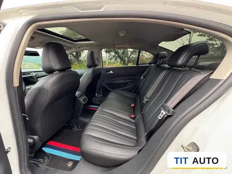 2019 Peugeot 408 6