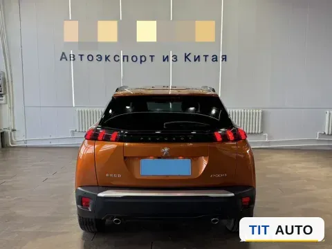 2022 Peugeot 2008 8