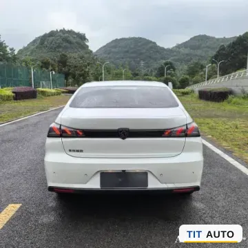 2022 Peugeot 408 4