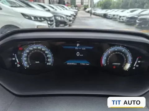 2022 Peugeot 408 10