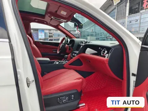 2021 Bentley Bentayga 4