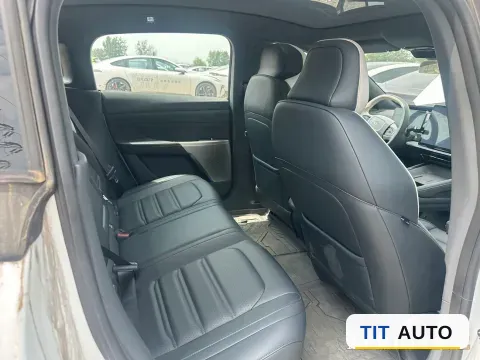 2024 DongFeng eπ eπ007 7