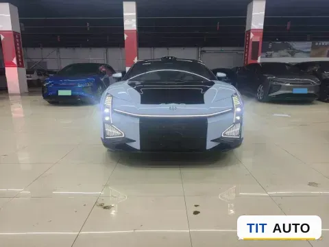 2023 HiPhi Z 2