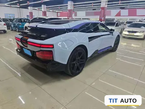 2023 HiPhi Z 4