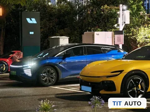 2021 HiPhi X 6