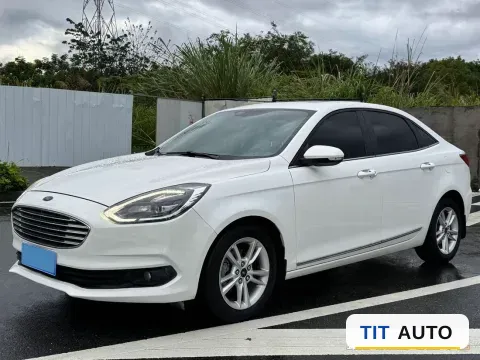 2019 Ford Escort