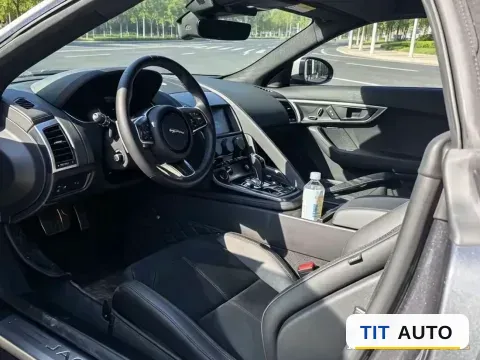 2021 Jaguar F-TYPE 2