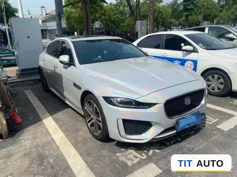 2020 Jaguar XEL 3
