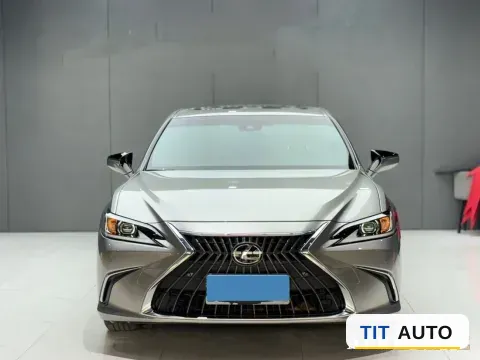 2021 Lexus ES 2