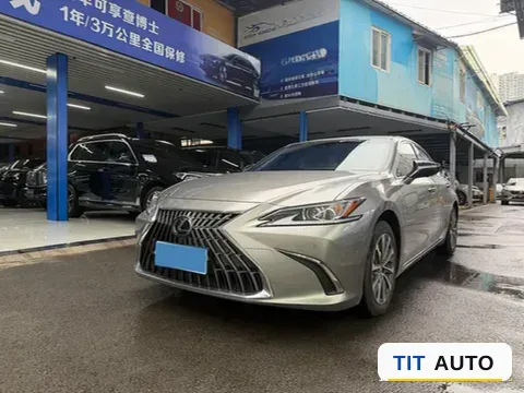 2023 Lexus ES