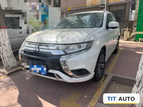 2021 Mitsubishi Outlander