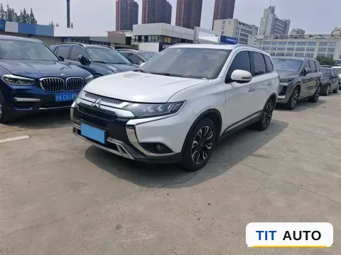2020 Mitsubishi Outlander