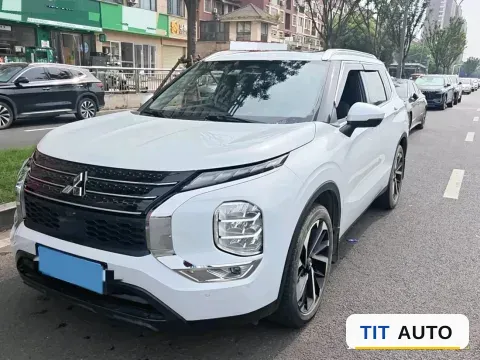 2023 Mitsubishi Outlander