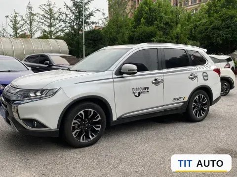 2019 Mitsubishi Outlander 2