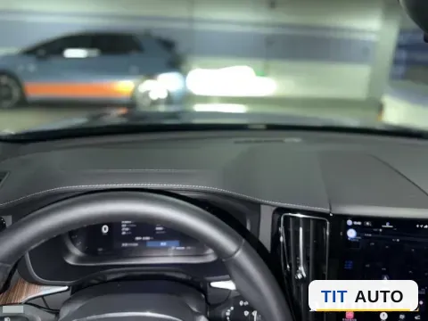 2024 Volvo XC60 6