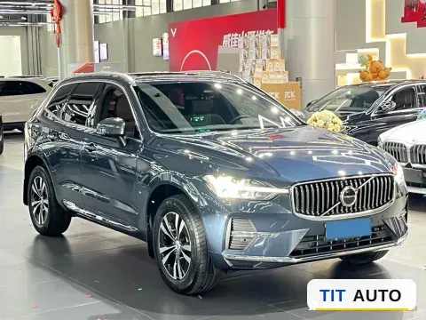 2025 Volvo XC60 3