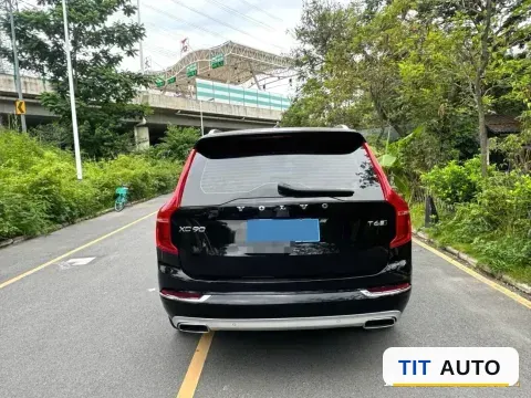 2019 Volvo XC90 8