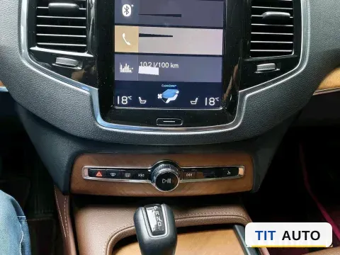2019 Volvo XC90 12