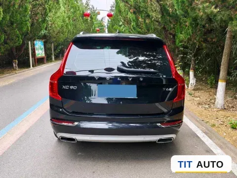 2019 Volvo XC90 6
