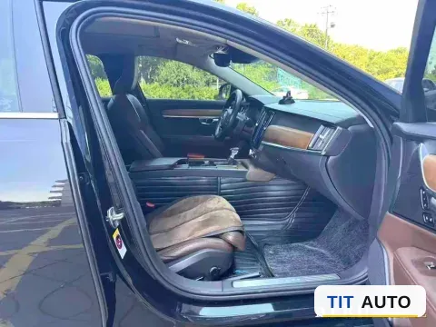 2020 Volvo S90 5