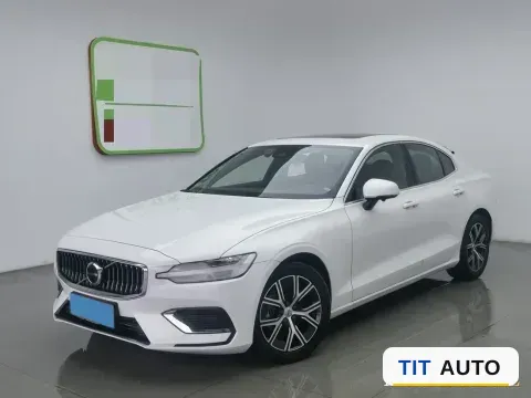 2023 Volvo S60