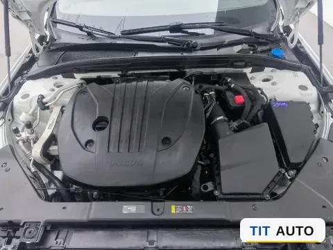 2023 Volvo S60 3