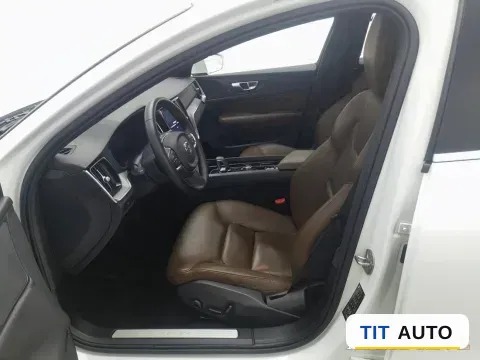 2023 Volvo S60 4