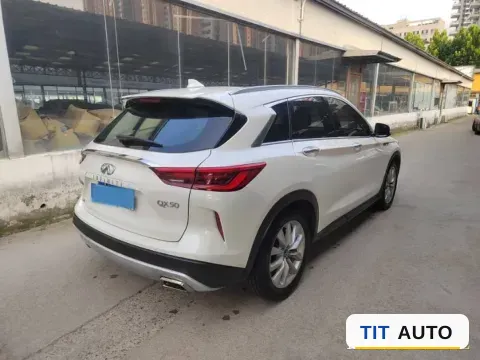 2018 Mitsubishi Pajero 6