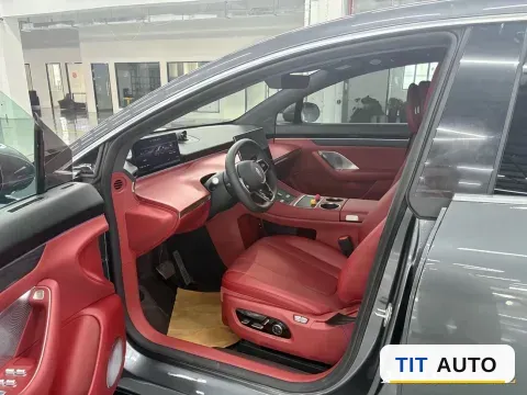 2026 Luxeed R7 4