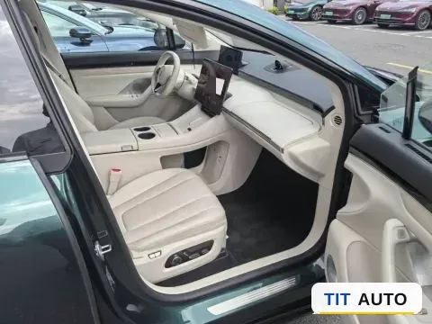 2026 Luxeed R7 8
