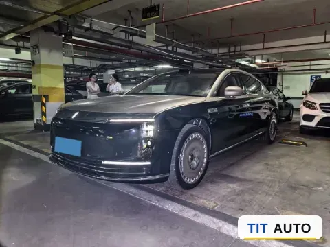 2025 MAEXTRO S800