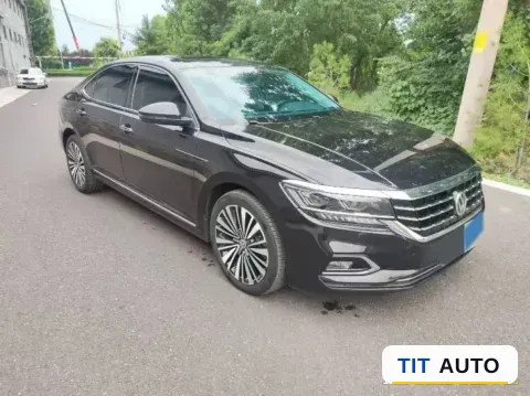 2019 Volvo V40 3