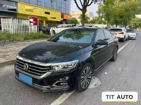 2019 Volvo V40