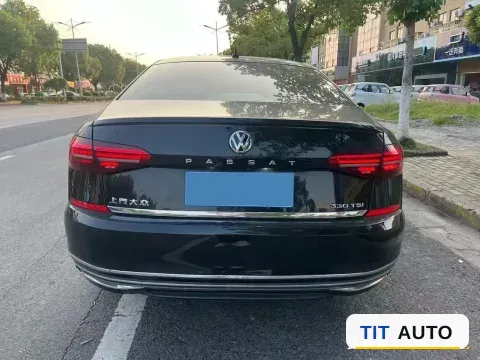 2019 Volvo V40 3