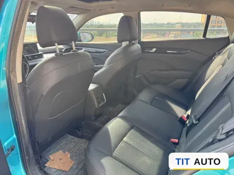 2020 DongFeng Aeolus YiXuan 6
