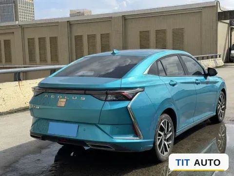 2020 DongFeng Aeolus YiXuan 9