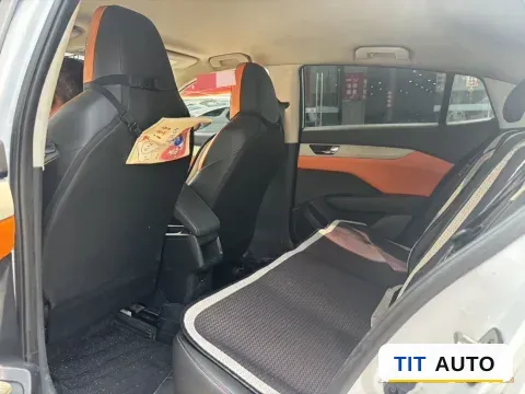 2023 DongFeng Aeolus YiXuan 3