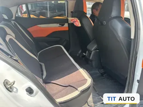2023 DongFeng Aeolus YiXuan 4